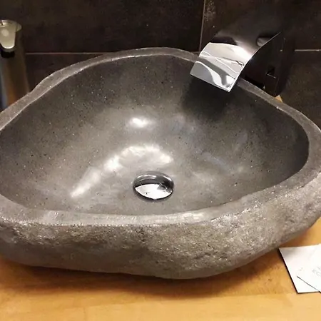 A 2 Passi Da Bed & Breakfast